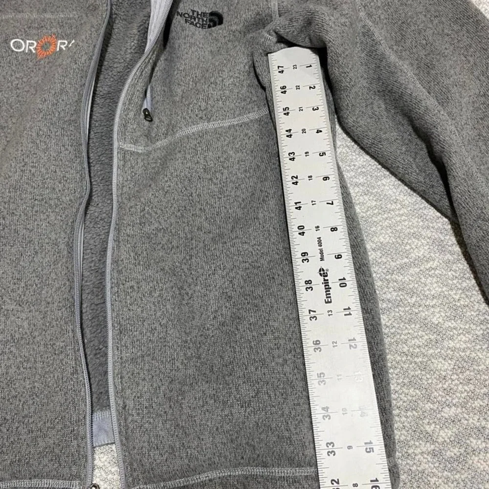 North Face sweater‎ Fleece jacket men large ORORA logo right front. SKU978
